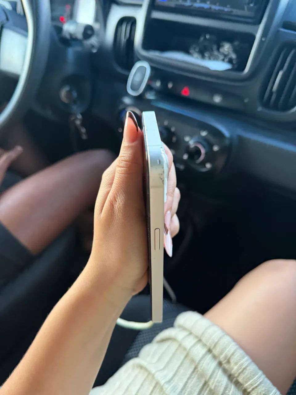 IPHONE 13 128GB BRANCO - Foto 4