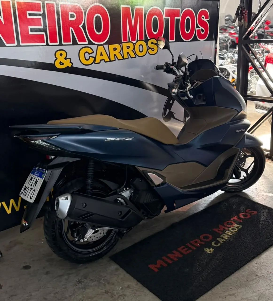 PCX 160 DLX - Foto 3
