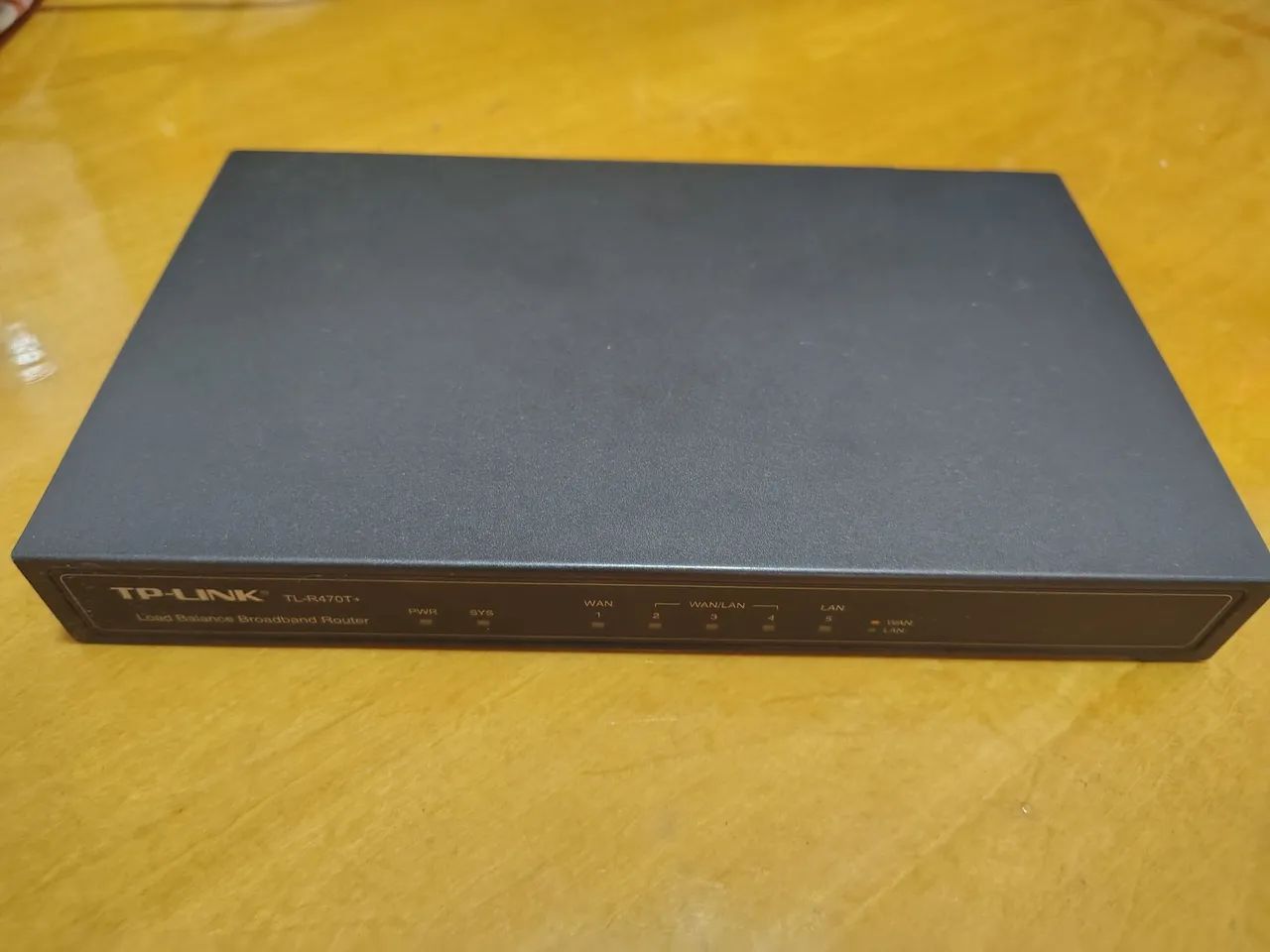 Roteador Load Balance TP-Link TL-R470T+ Switch, conecta até 4 internet, divide carga - Foto 2