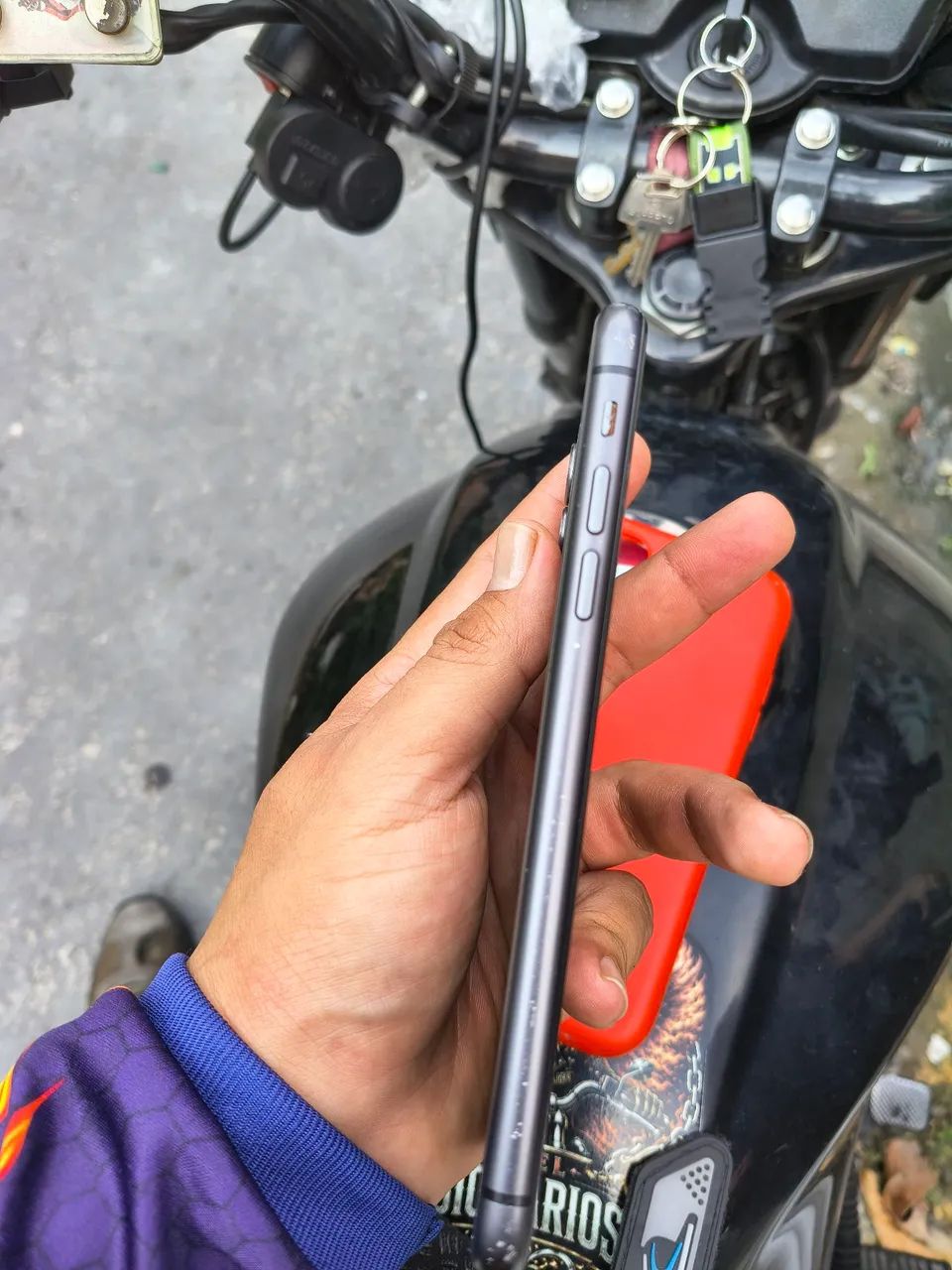 iPhone 11 128G - Foto 4