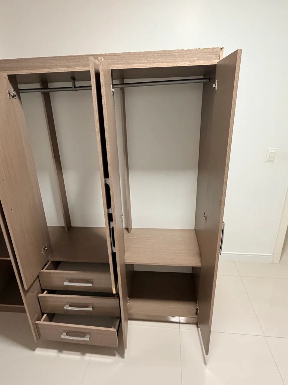 Guarda-roupa 6 Portas - Foto 5