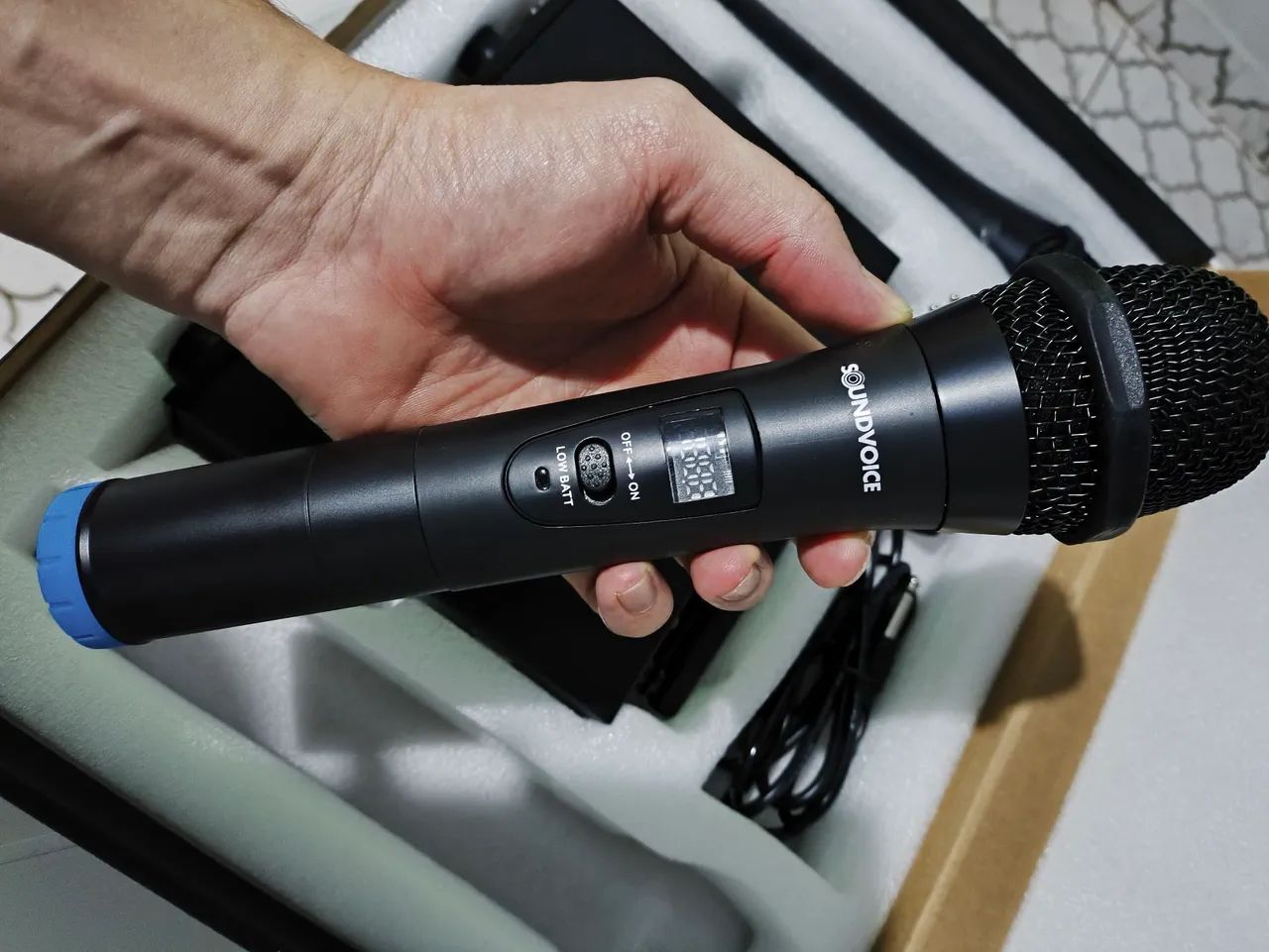 Microfone duplo sem fio e mesa de áudio novos - Foto 4