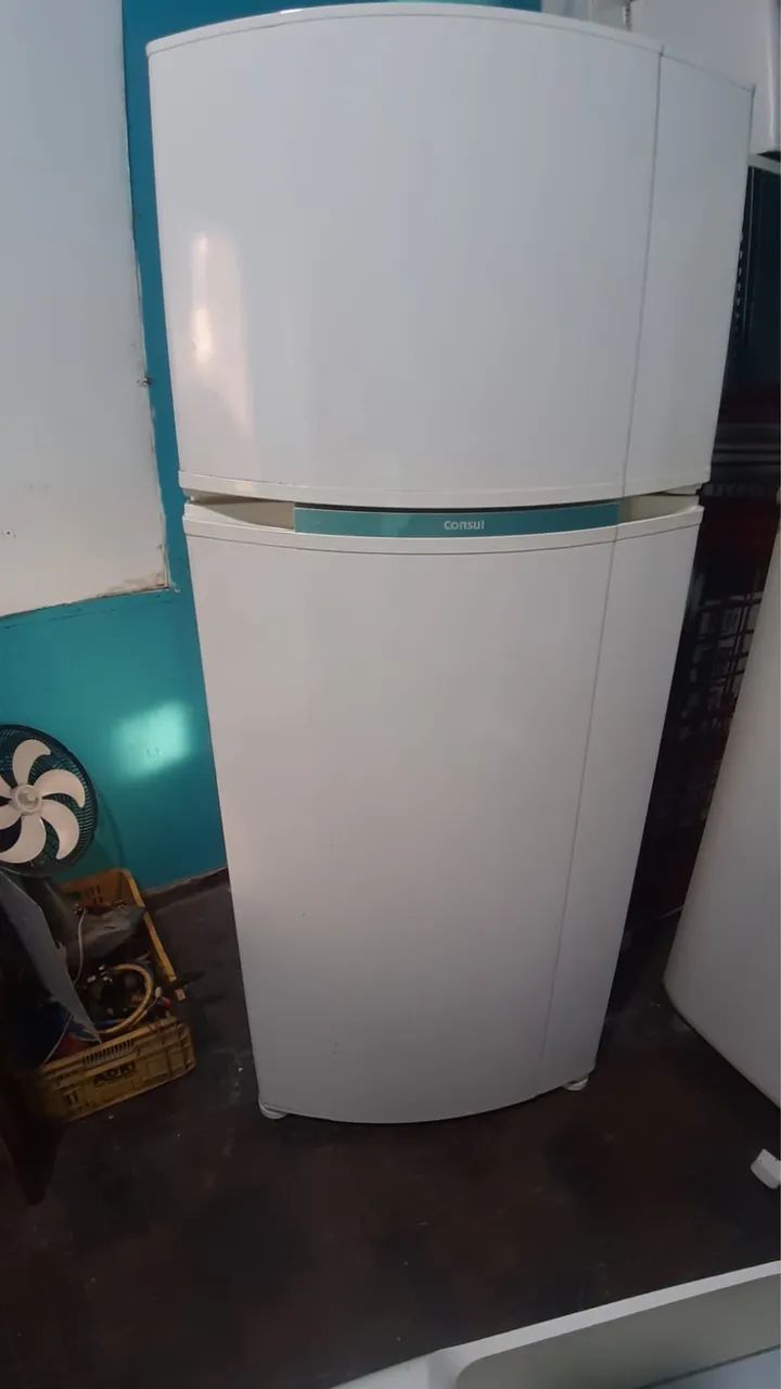 Vendo geladeira consul