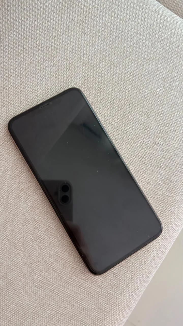 iPhone 11 Pro Max - Foto 2