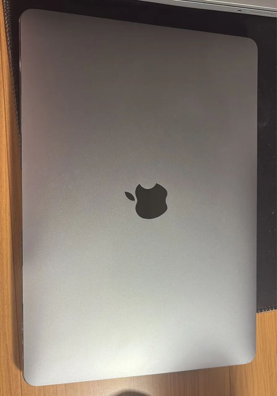 MacBook Air M1 2020 8GB 256GB Space Gray - Excelente Estado