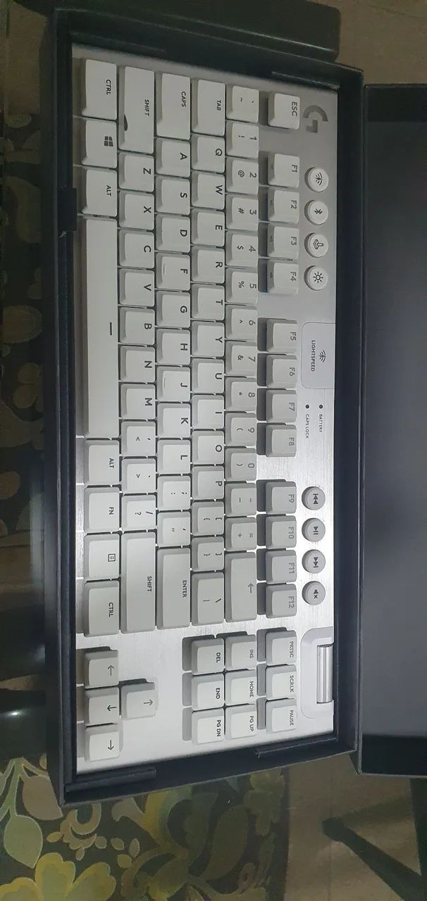 Teclado Gamer sem Fio