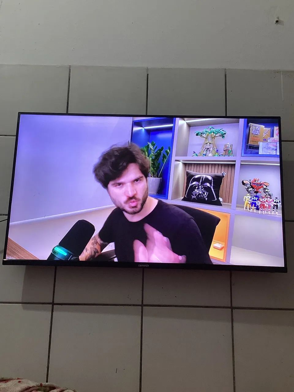 Smart tv AIWA pra vender hoje