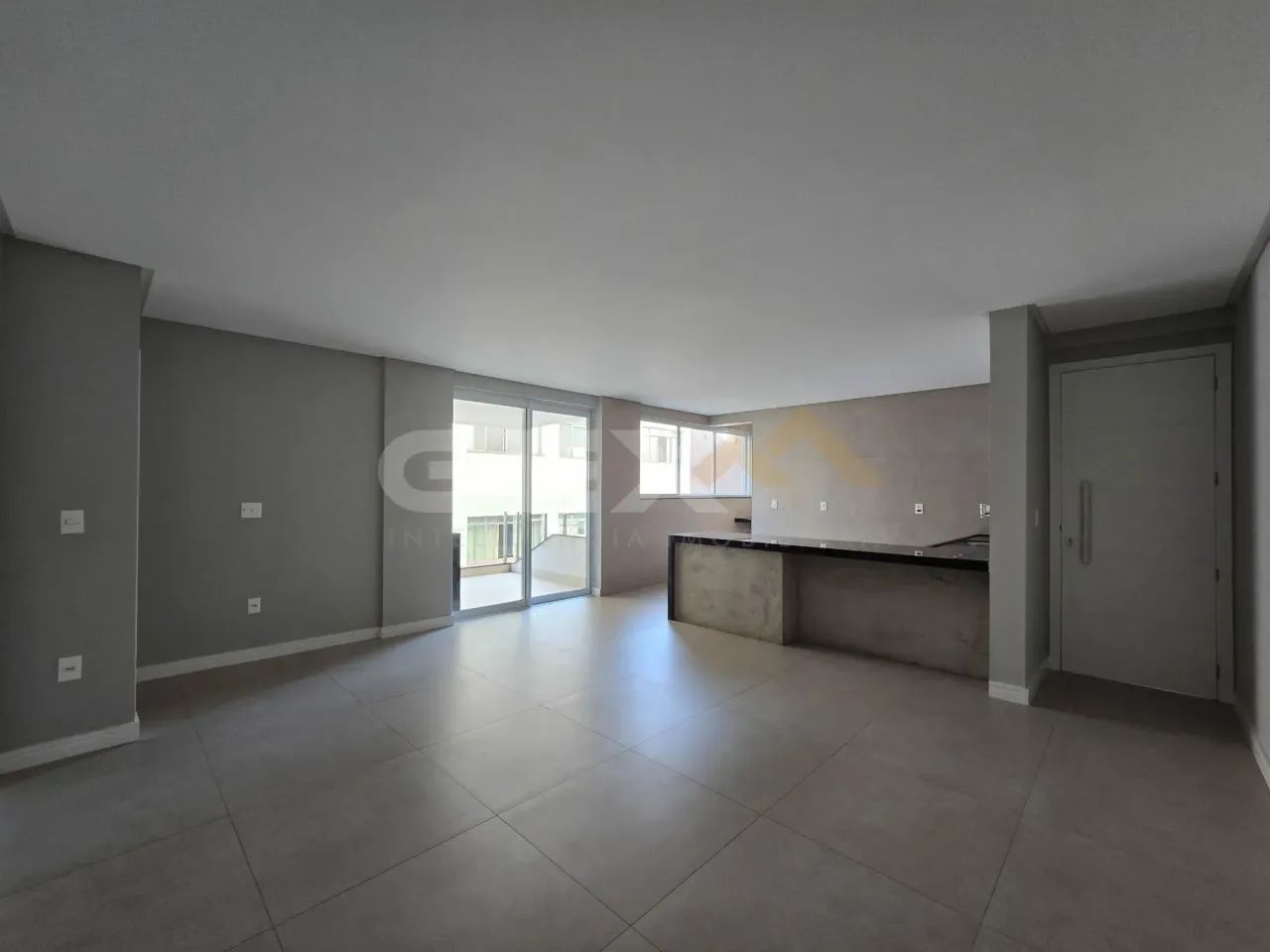Apartamento à venda no Centro, 3 quartos, 2 suítes e 3 vagas. - Foto 2