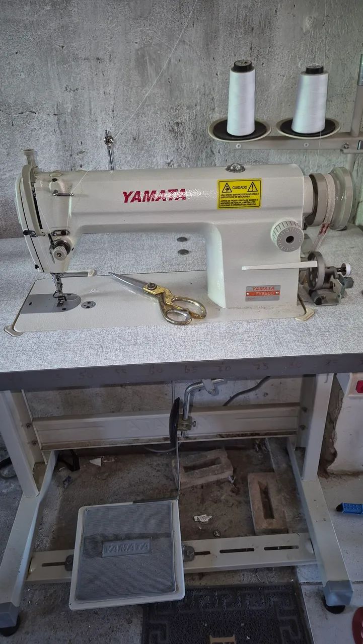 Vendo 3 maquinas de costura