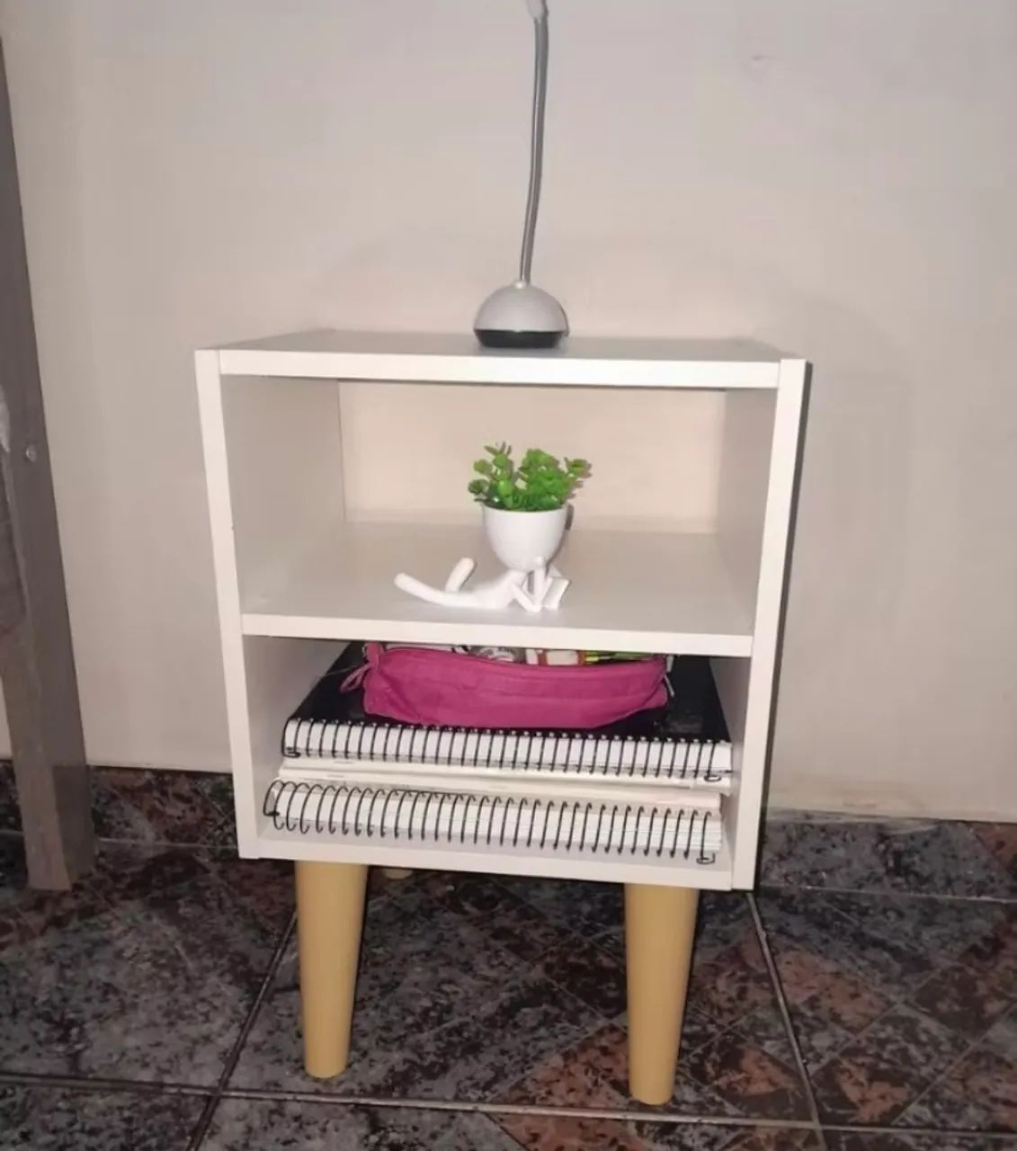 Mesa de cabeceira ( criado mudo ) - Foto 3