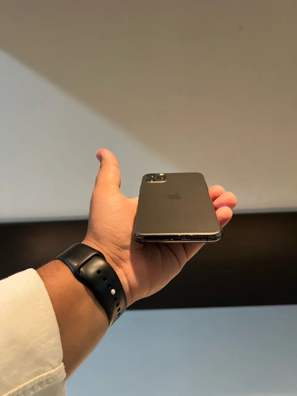 IPHONE 11 PRO MAX 64GB - Foto 2
