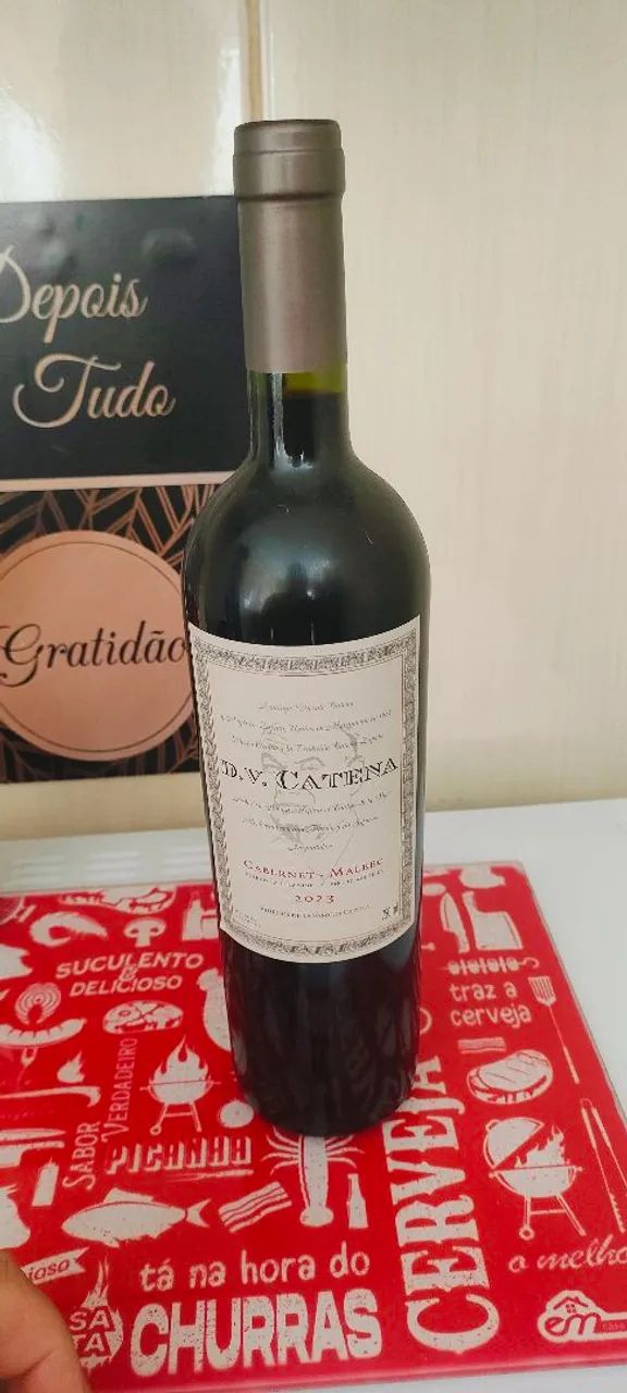 Lote de 3 garrafa finas - preço de oportunidade.