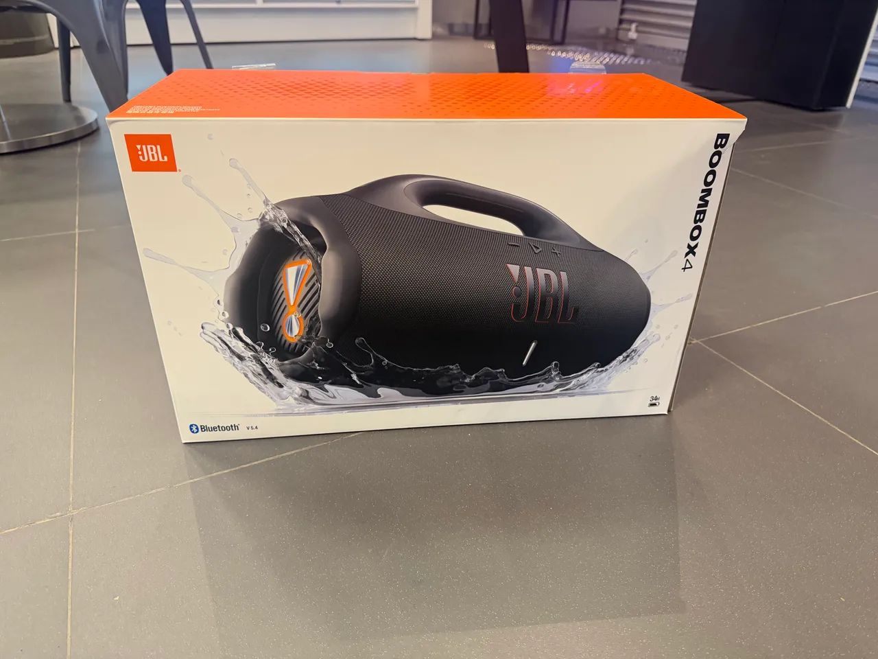 Bombox 4 