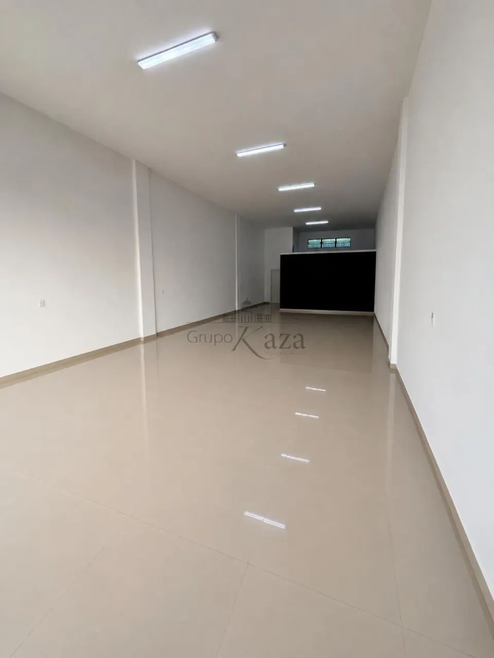 Oportunidade - Ponto Comercial - Villa Branca - 109m². - Foto 2