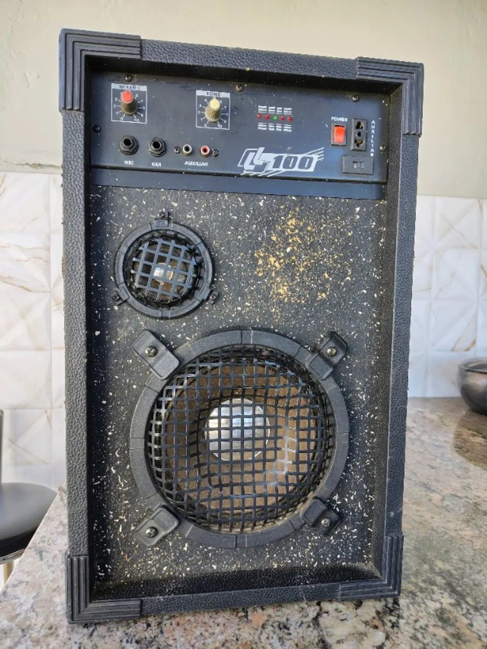 CAIXA AMPLIFICADA LL AUDIO LL 100 - 25W RMS - Foto 2