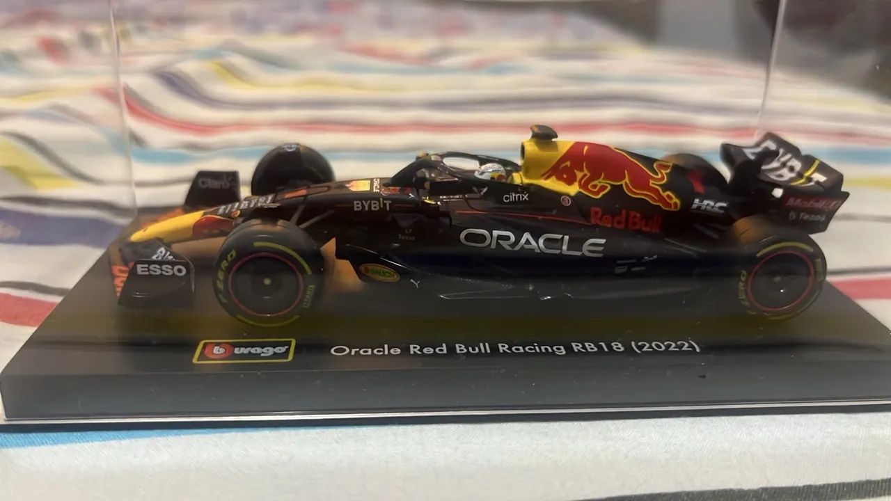 Carros Fórmula 1 - Foto 2