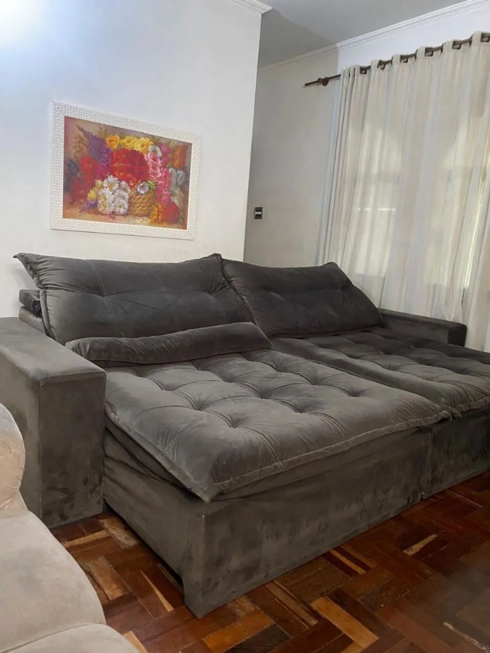 Sofa retrátil de 2.80 super luxuoso. Usado mas bem conservado  - Foto 3