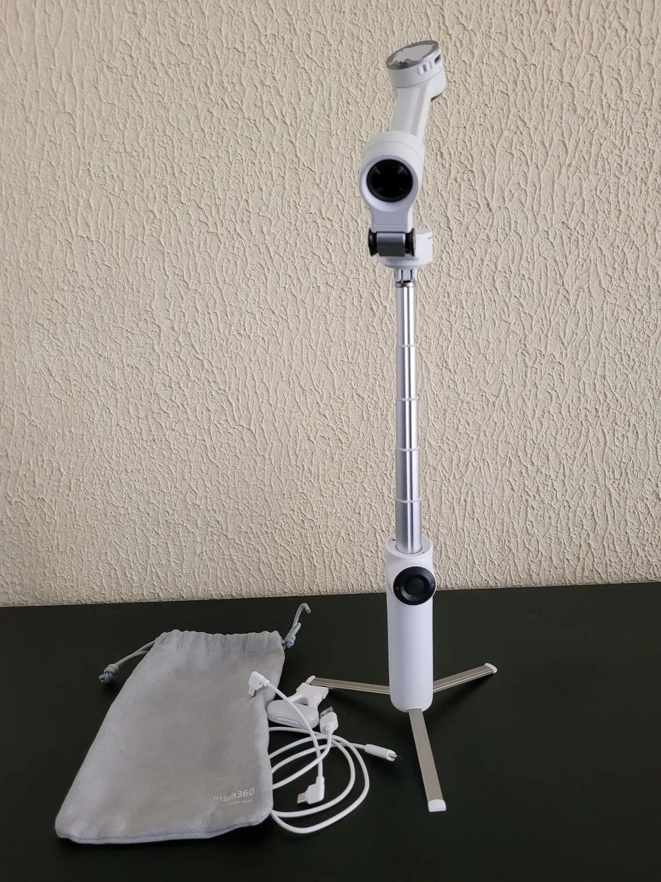 Gimbal de Celular Insta360 Flow 2 Pro Impecável - Foto 3