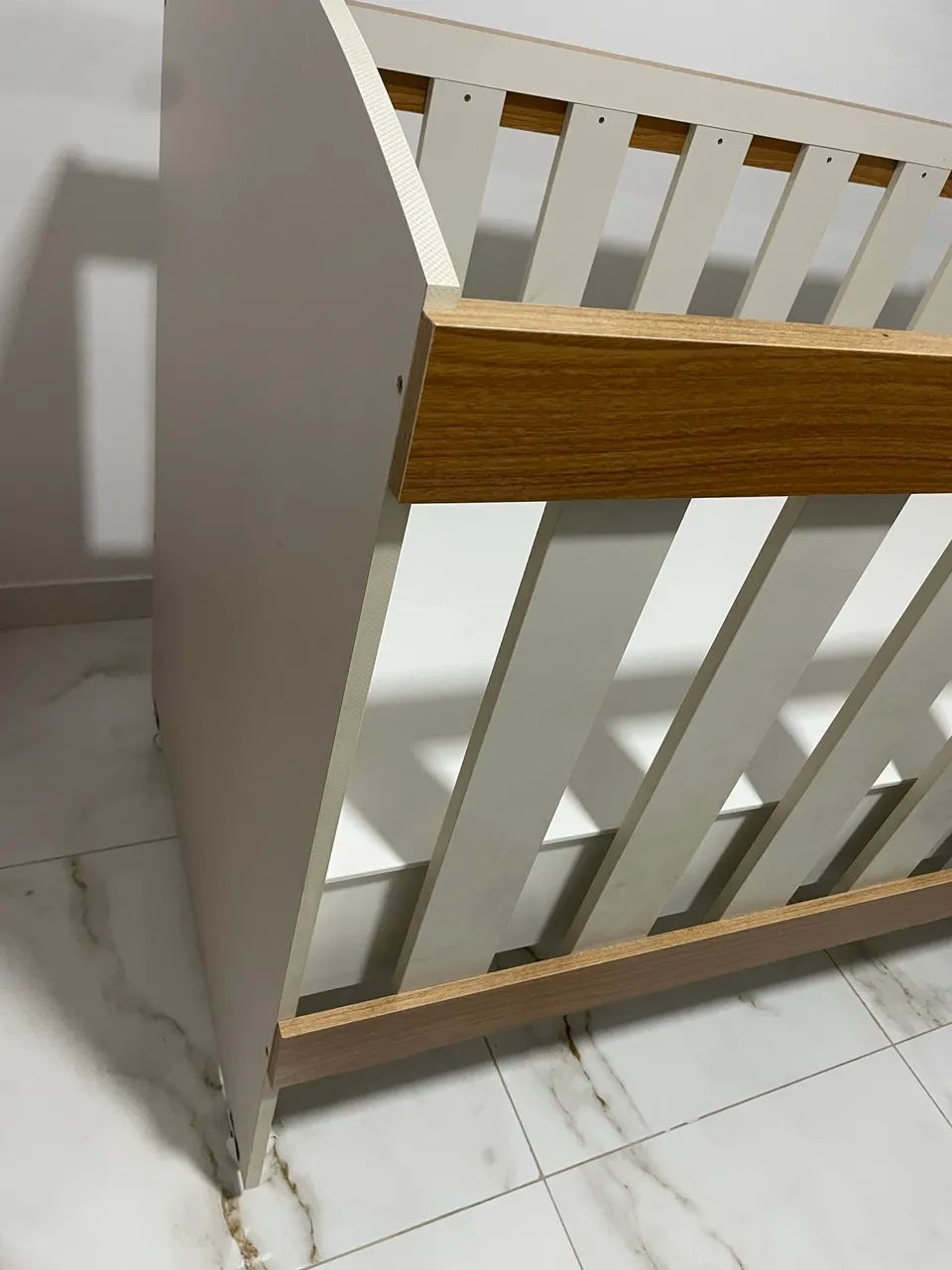 BERÇO PROJETADO EM MDF ESTILO AMÉRICANO 