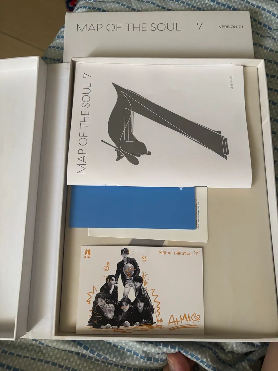 Álbum Bts ! Map of the soul version 2 - Foto 3