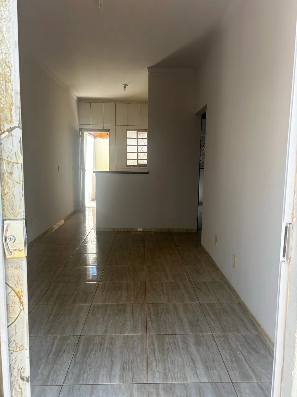 ALUGO CASA EM CONDOMÍNIO - 1007 SUL 
