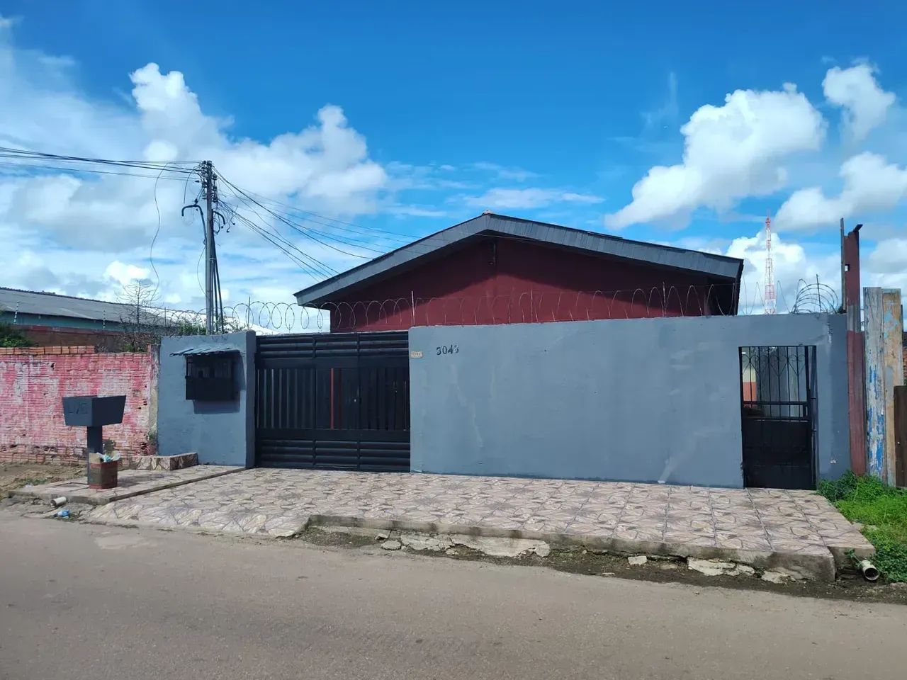 Excelente casa próximo ao Shopping