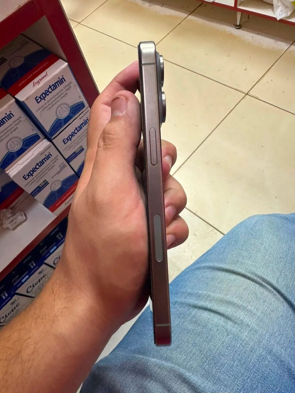 iPhone 15 pro Max  - Foto 4