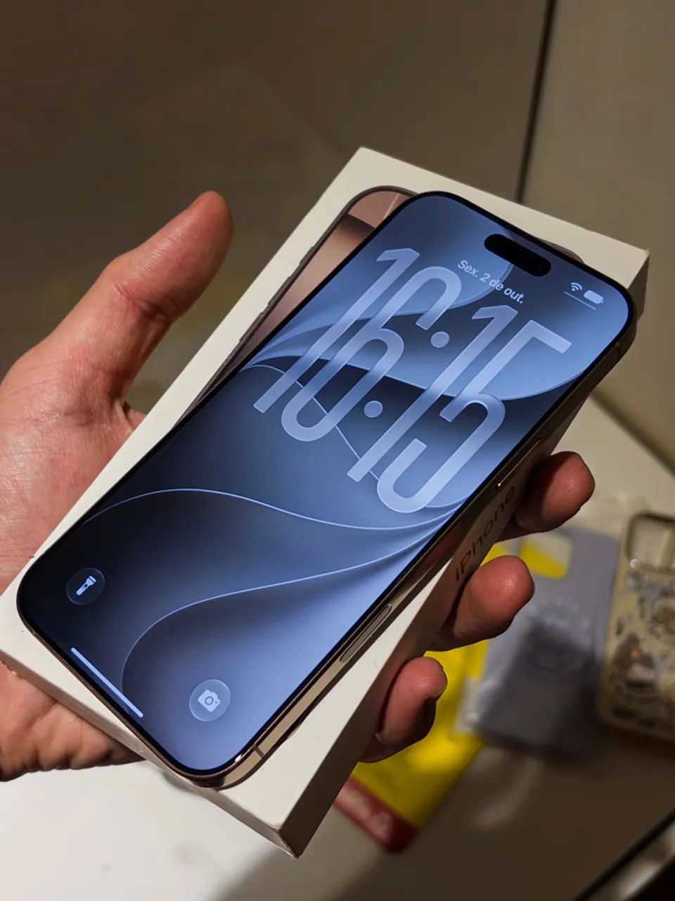 iPhone 16 Pro Max 256GB - Foto 2