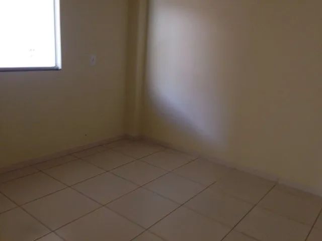 Casa com 3 Quartos na Vila Sta Helena - Goiânia Go - Foto 3