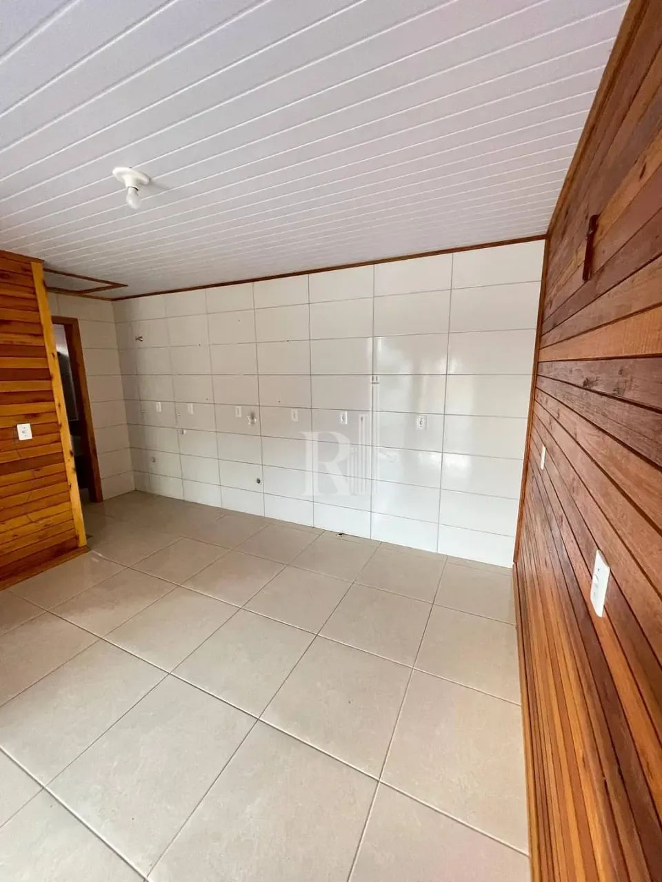 Casa para locação com dois dormitórios e área de lavanderia coberta, Joaia, Tijucas, SC - Foto 5