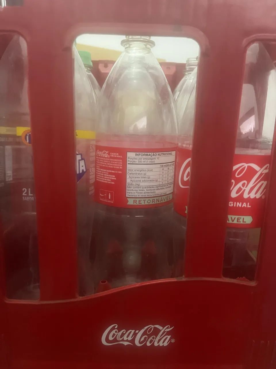 Caixa de coca retornável 2 litros/ leia a descrição  - Foto 2