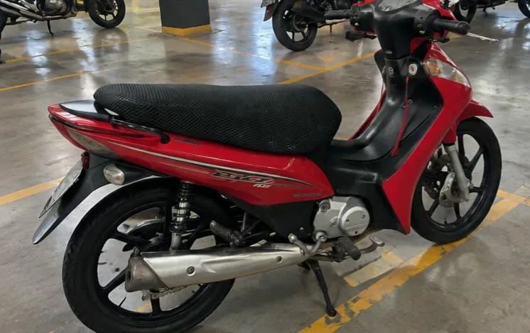Honda 125  - Foto 3