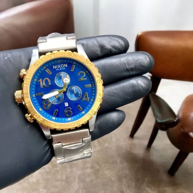 Relógio Nixon ZQ44