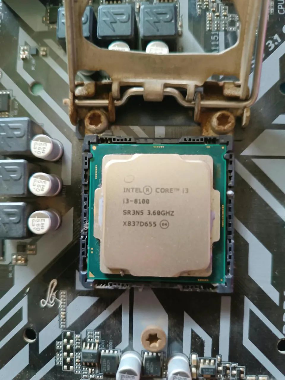 Processador Intel i3 8100