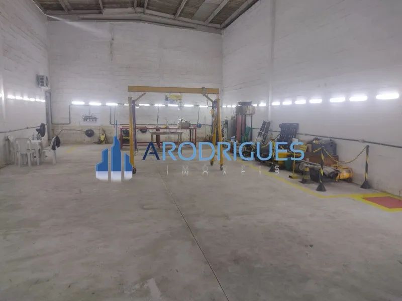 GALPAO COMERCIAL em CAMAÇARI - BA, PARQUE REAL SERRA VERDE