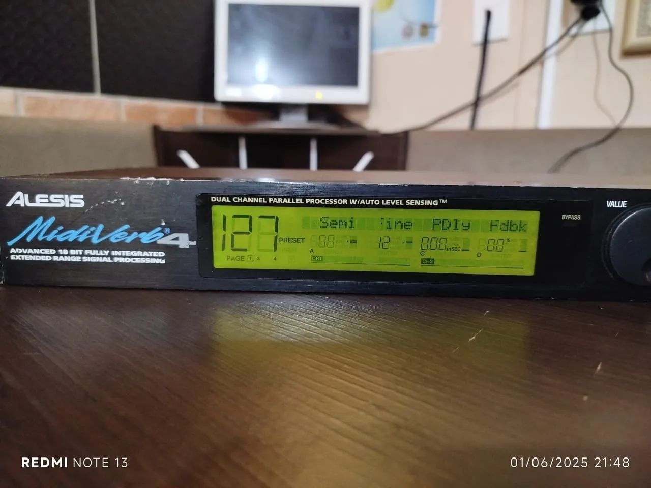 Efeito Alesis Midiverb 4 Original  - Foto 3