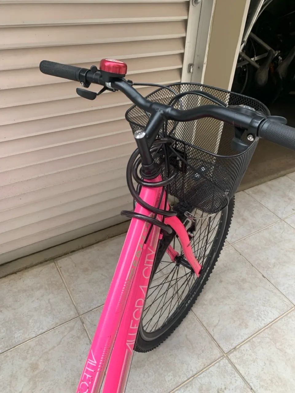 Bicicleta rosa 