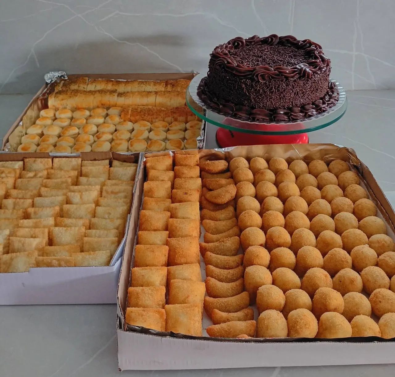 Aceitamos encomendas de doces e salgados - Foto 3