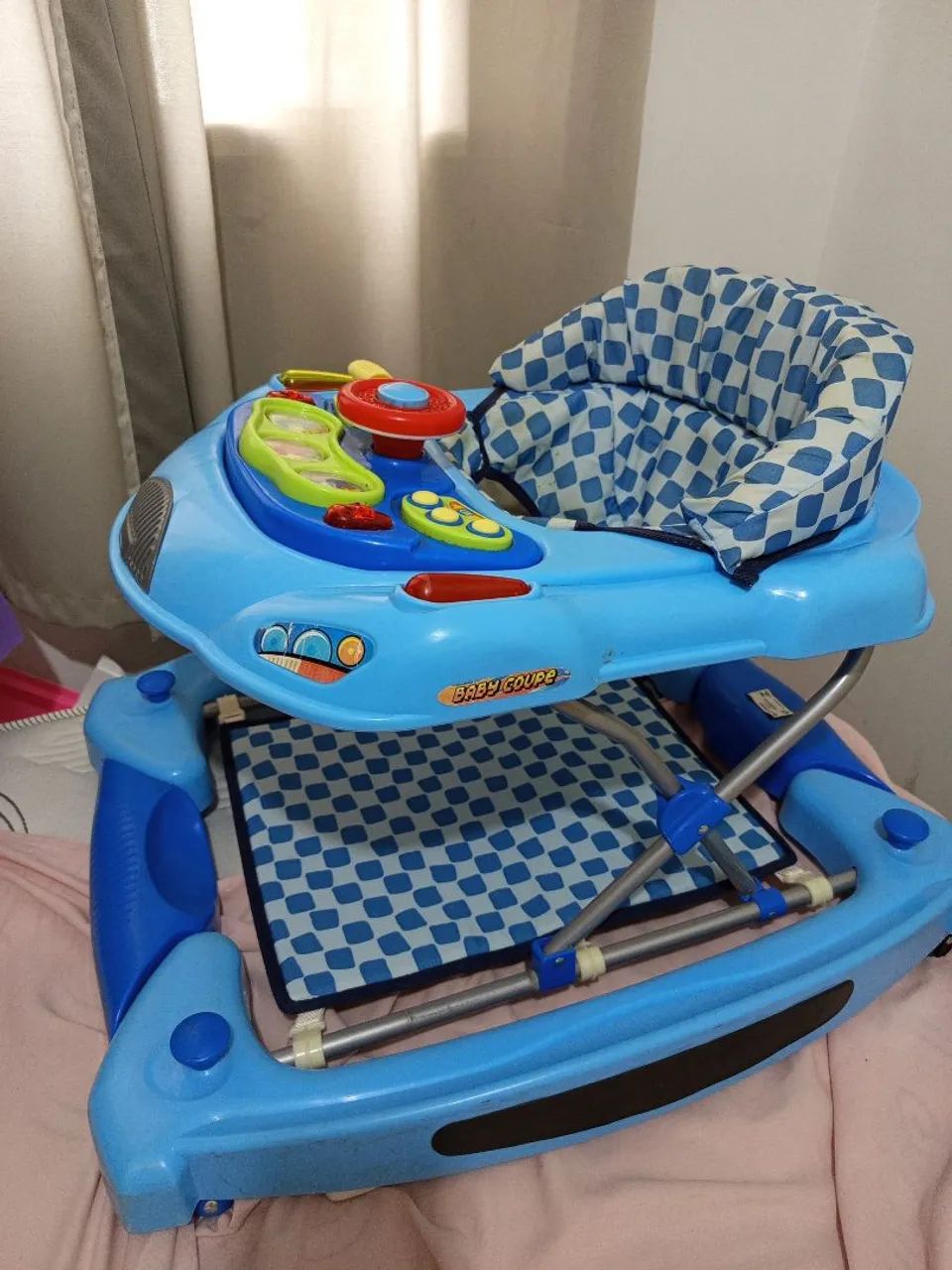 Andador  de bebê  - Foto 2