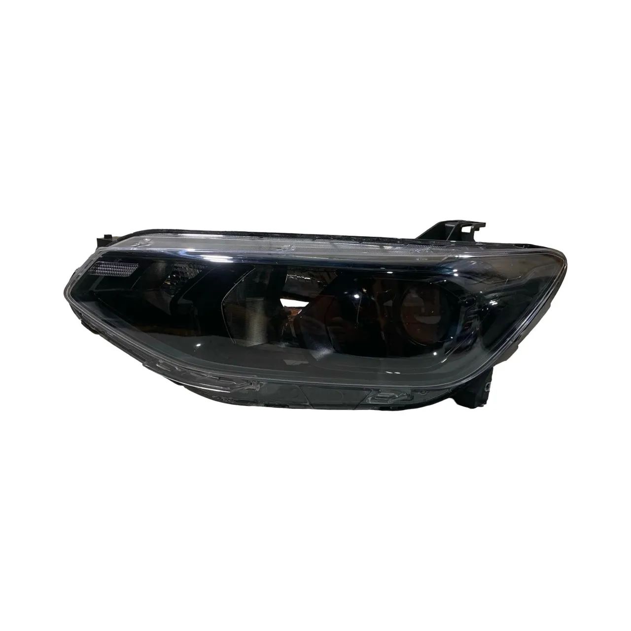 Farol Esquerdo Chevrolet Tracker 2020 A 2024 - Foto 2