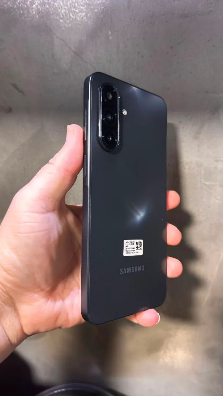 SAMSUNG GALAXY A7 128GB 4GB RAM PRETO - Foto 3