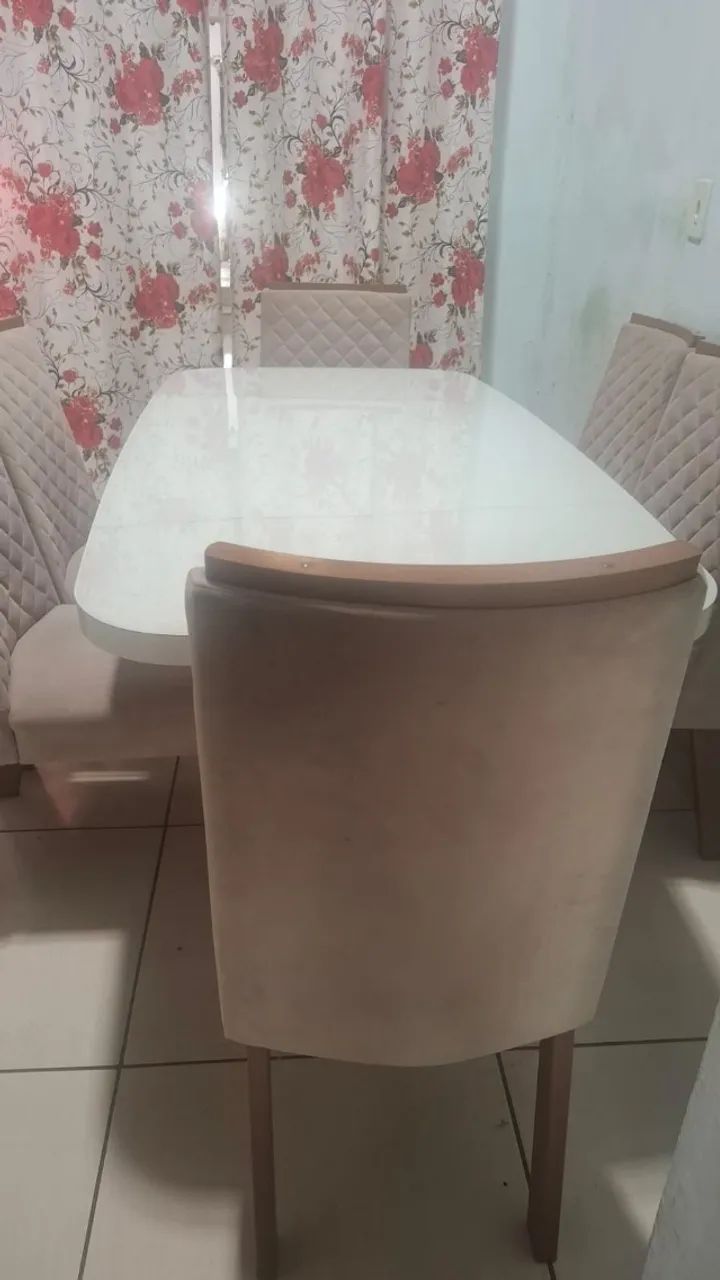 Mesa de Jantar 6 cadeiras