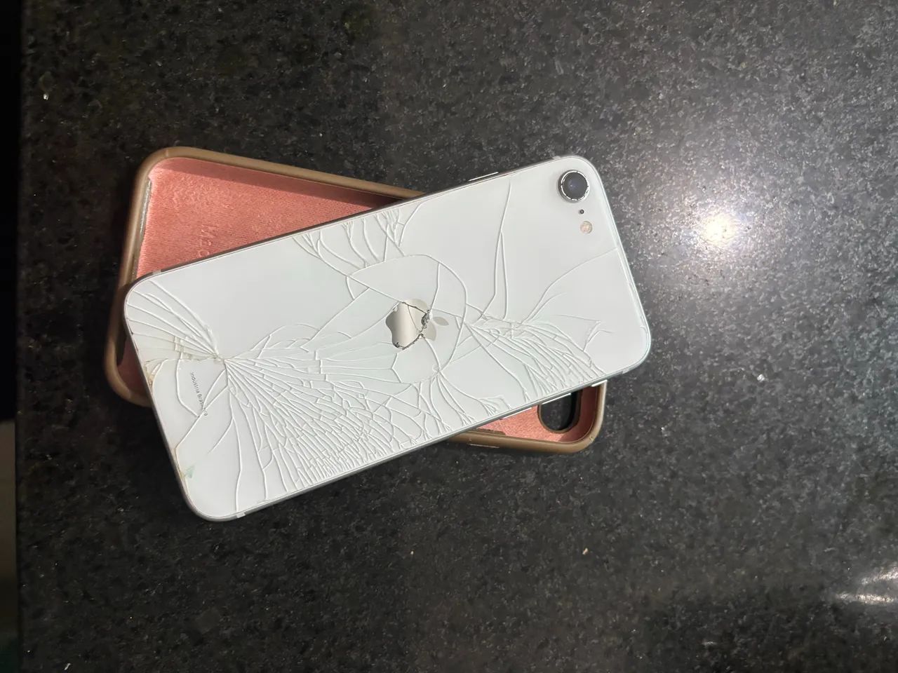 iPhone SE 2ºgen retirada de peças  - Foto 4