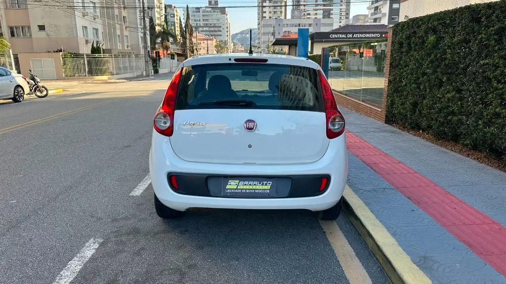 Fiat Palio Attractive 1.0 EVO Fire Flex 8V 5P 2014 - Foto 5