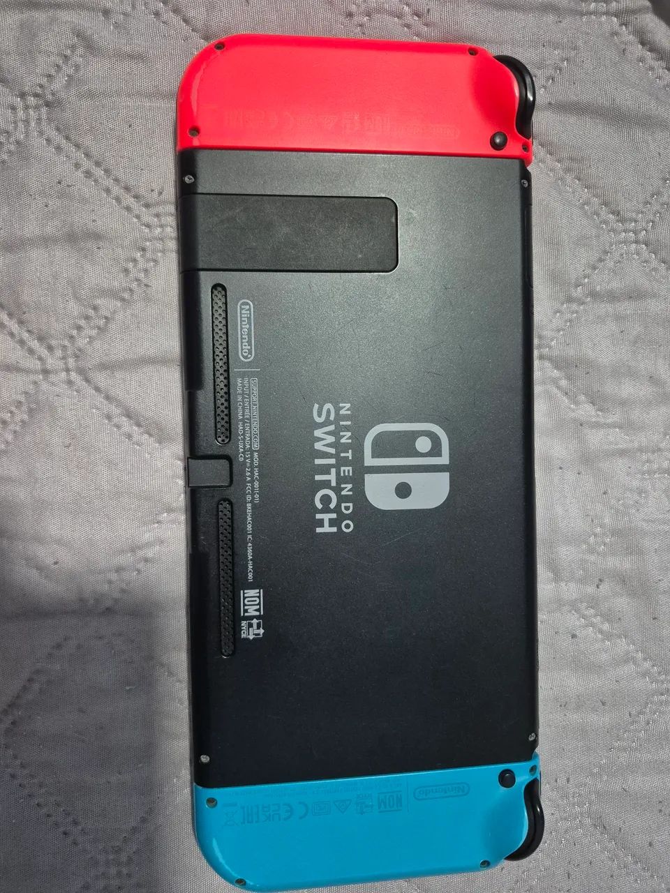 NINTENDO SWITCH V2 bloqueado+ ACESSÓRIOS  - Foto 4