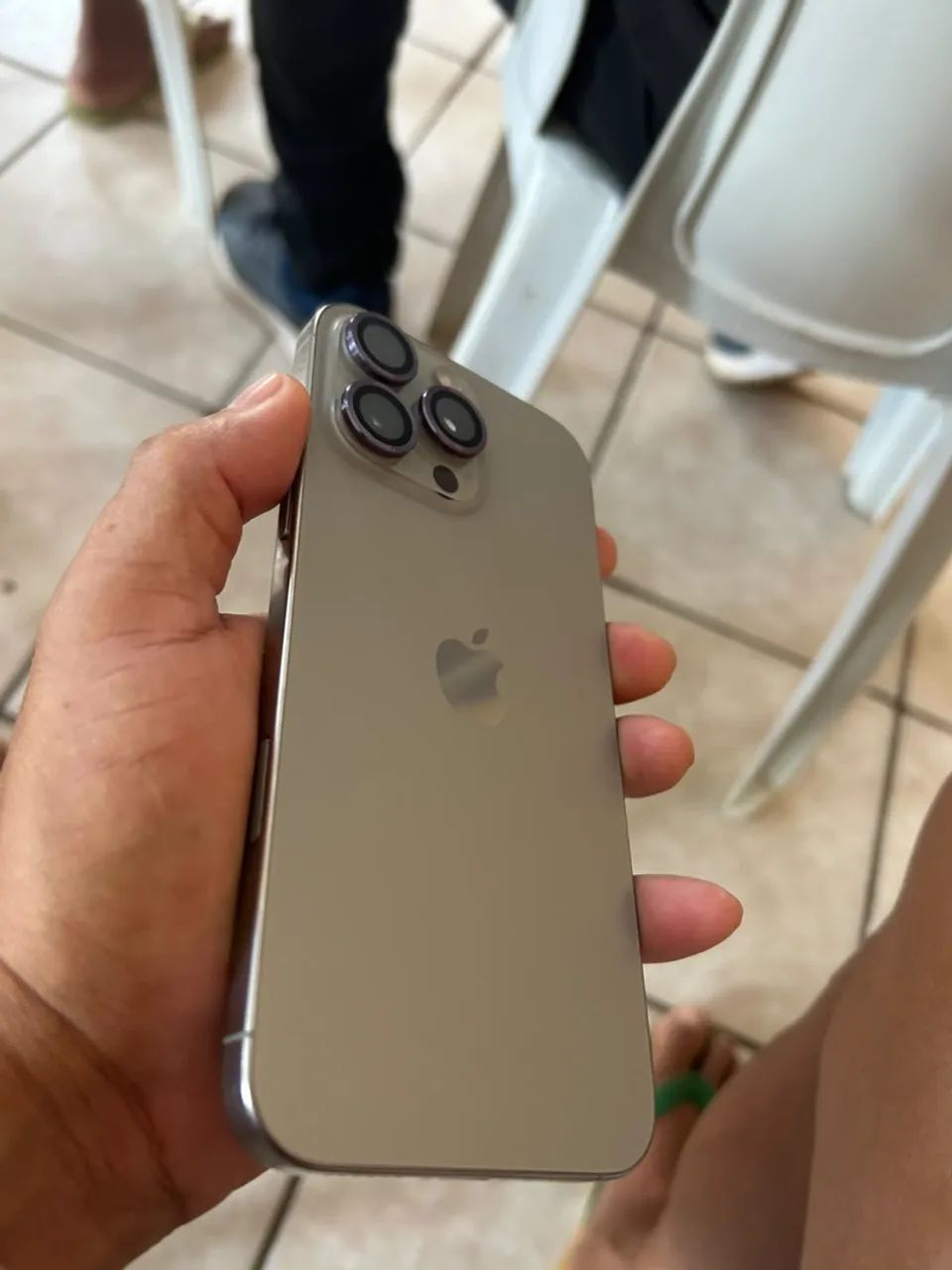 iPhone 16 pro Max - Foto 2