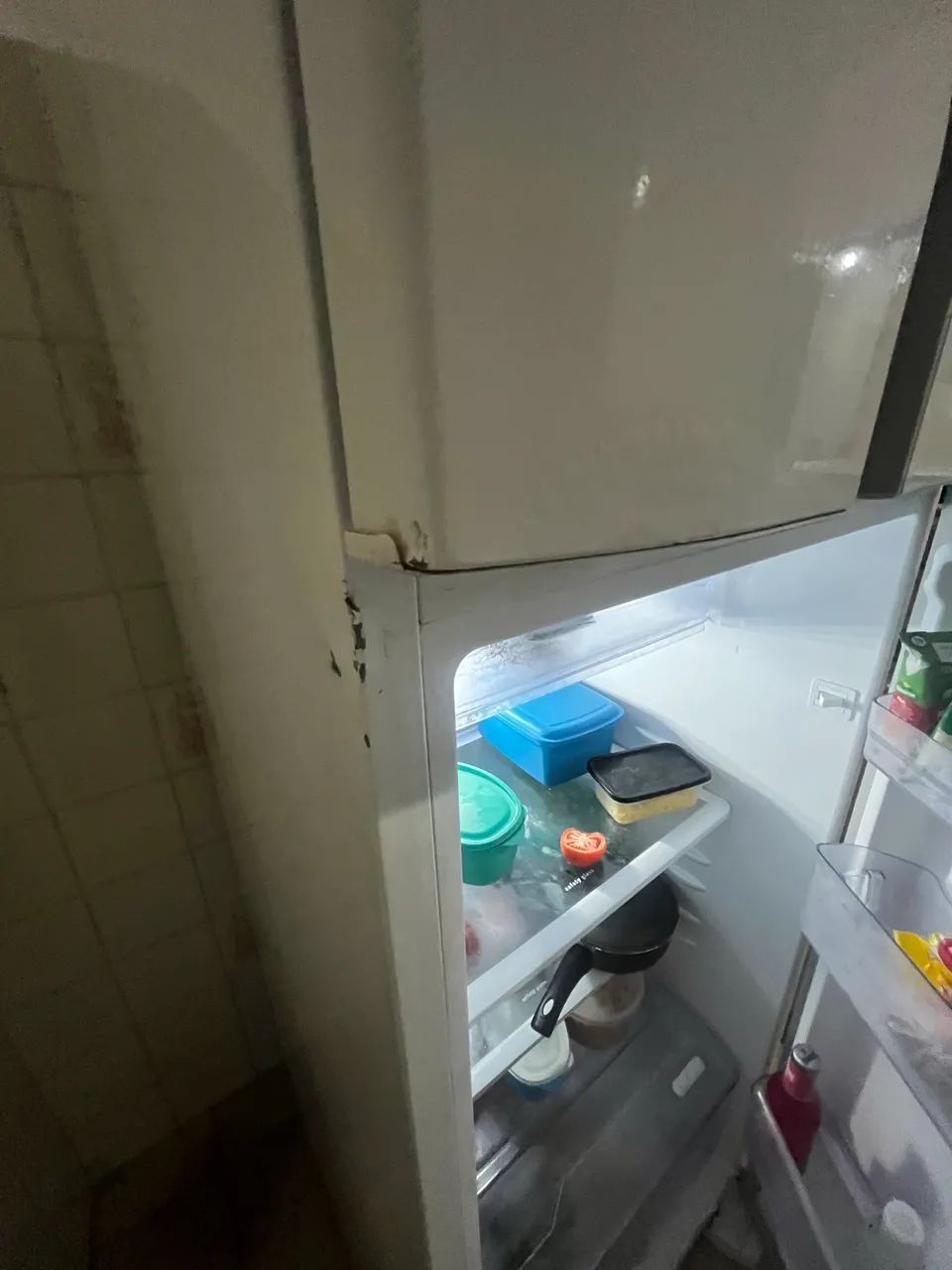 Vende-se geladeira eletrolux - Foto 4