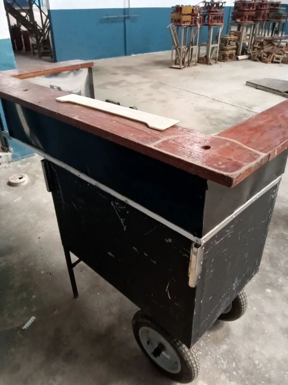Carro de cachorro quente 