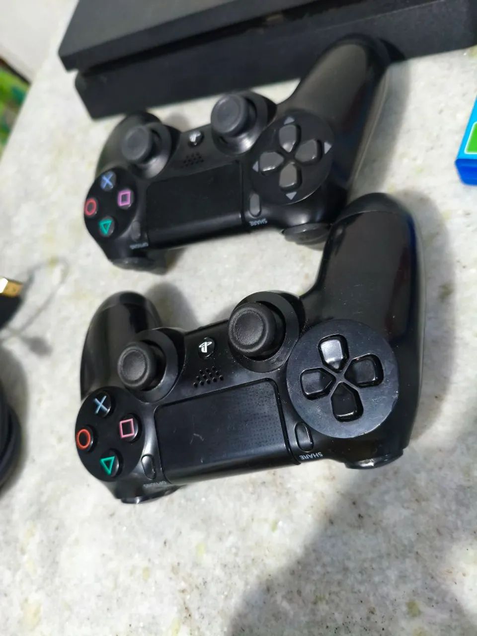 Ps4 slim 1TB  - Foto 2