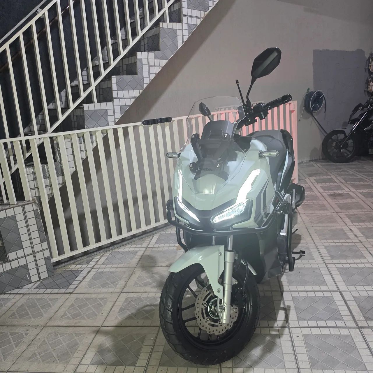 Honda ADV -  Impecável !!! - Foto 2